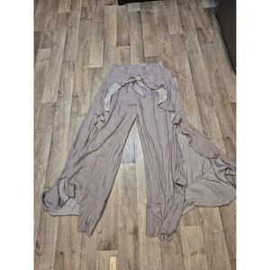 Elegant Women's Gray Wide-Leg Pants